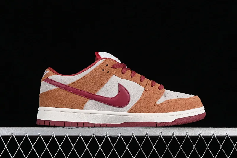 All Categories Nk SB Dunk Series Nk SB Dunk Low Low-top sneakers Foreign trade version Nk SB Dunk Low Pro Brown and red color SB low-top casual sneakers BQ6817-202